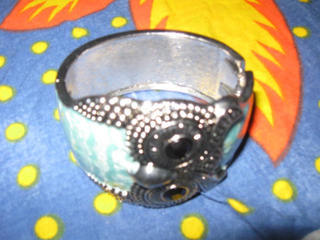 *** NEU ~ Eule ~ Armreif ***