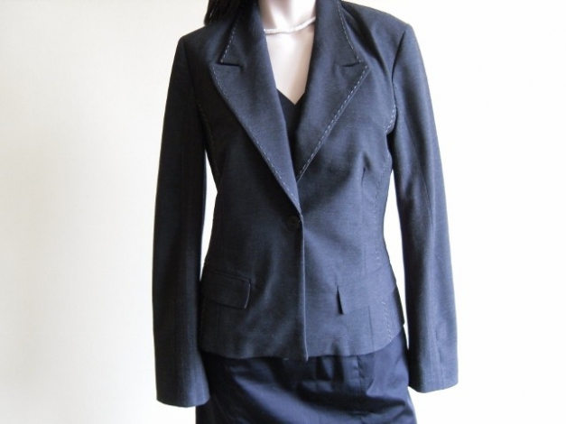 Grauer Anzug business - tolle Details 