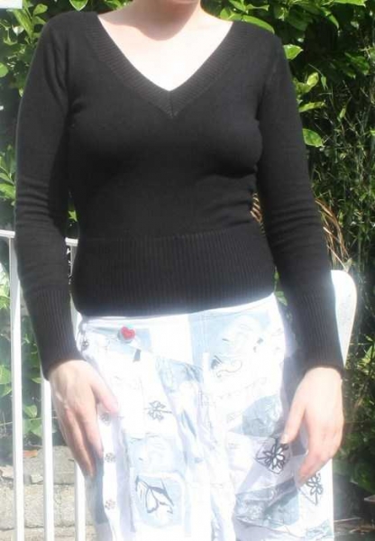 Basic Longsleeve, V-Ausschnitt, Gr. 34