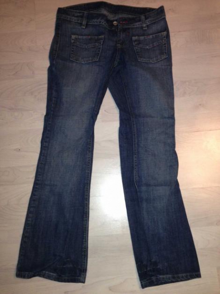Maingott blue jeans
