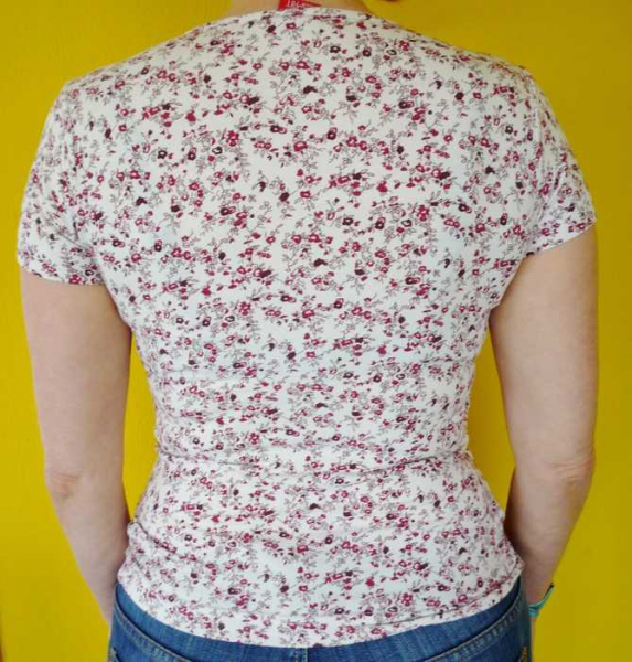 Geblümtes Tshirt / Esprit
