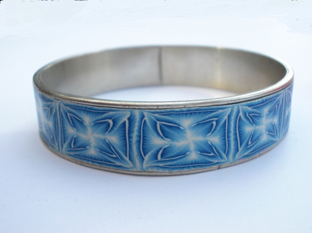 Armreif silber blau hellblau Muster Batik 90er gemustert Alpaca Mexico Neunziger