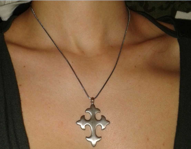 Schöne Kreuz Kette