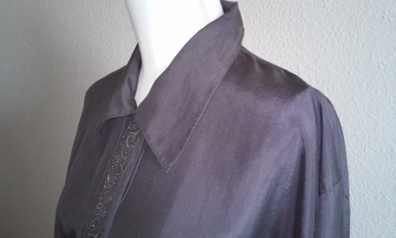 hochwertige Seidenbluse Festbluse Bluse langarm Gr.38 in Pflaume