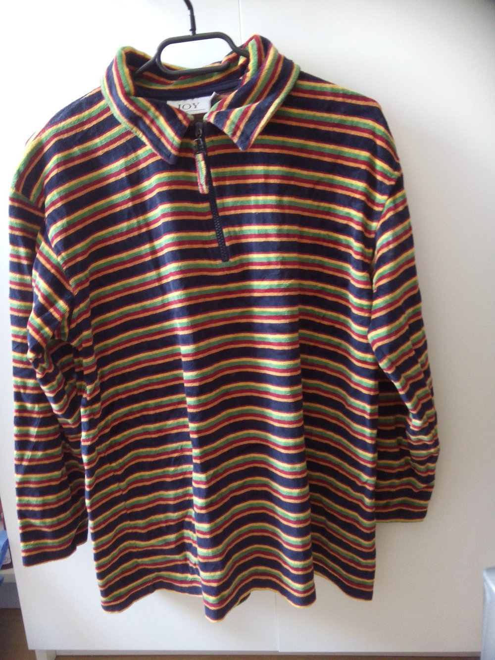 Gestreifter Nikkipullover von joy