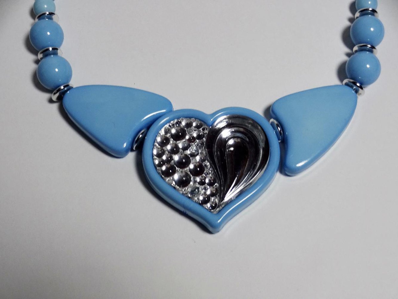 Blaue Statementkette mit Herz Vintage 80er