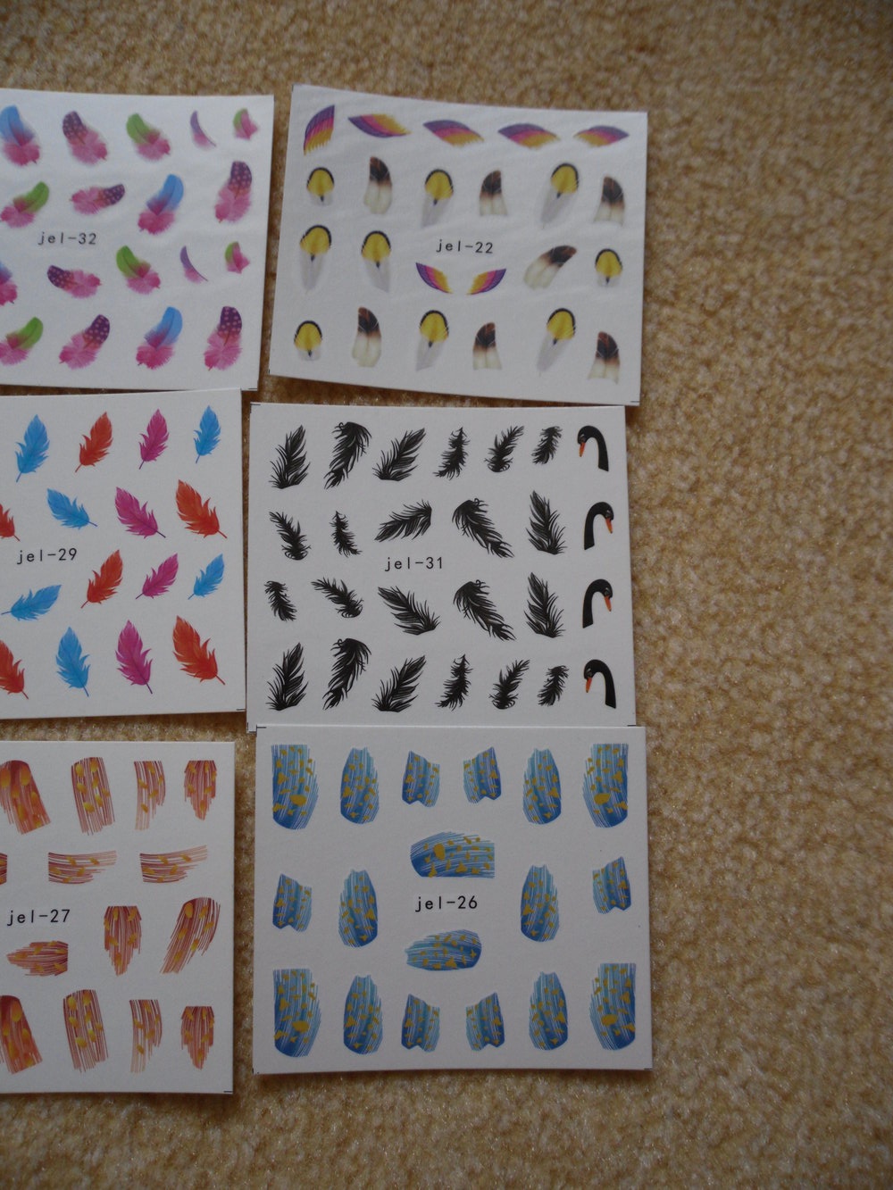 Wassertransfer Nagelsticker Federn