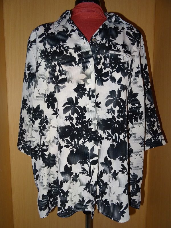 Bluse schwarz weiß von Kingfield Gr. 50