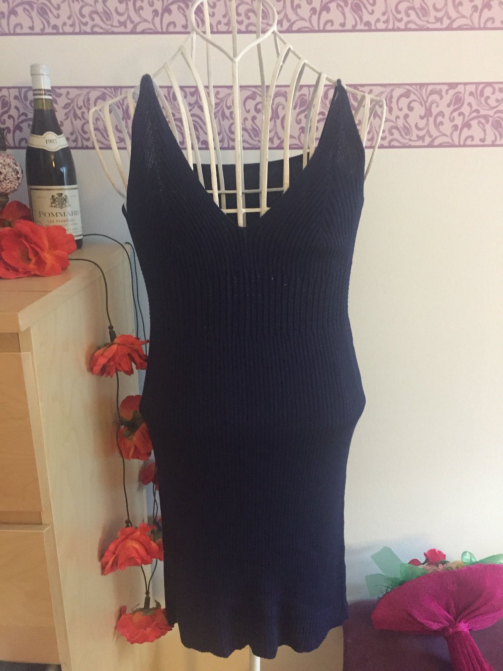 Dunkelblaues Strickkleid stretchig