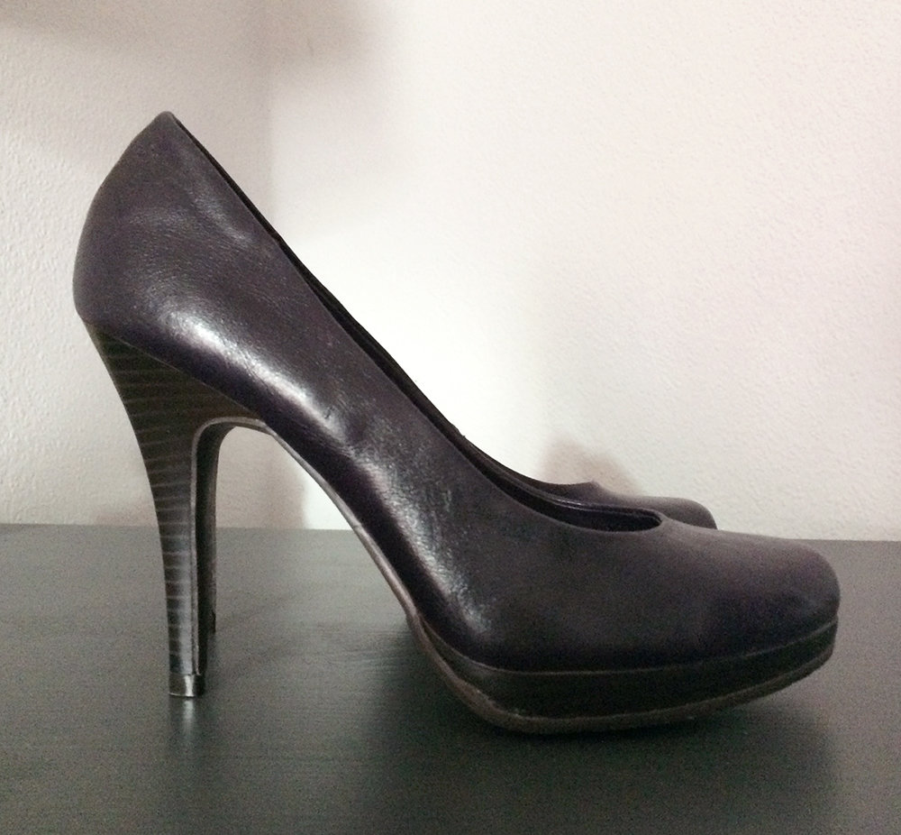 NEU Pumps Lila Aubergine Vintage-Look mit Holzabsatz 37 NP 39,90€