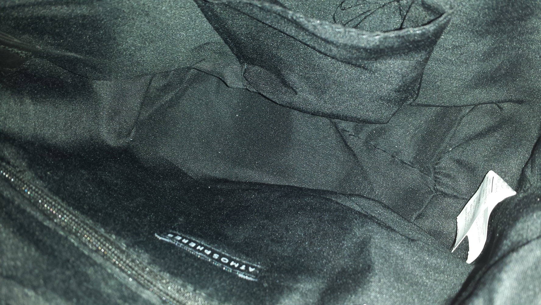 schwarze Handtasche