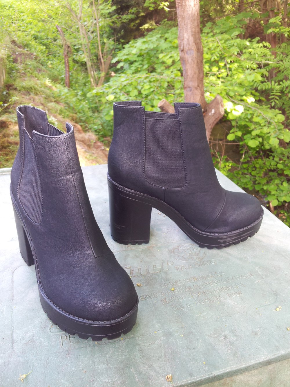 plateauschuhe H&M Divided 10 cm 