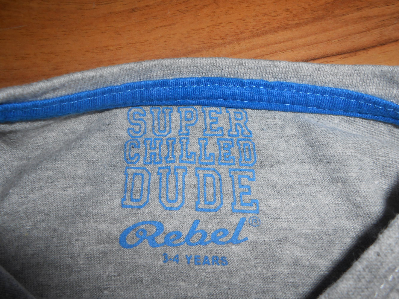 Pulli grau 104 rebel