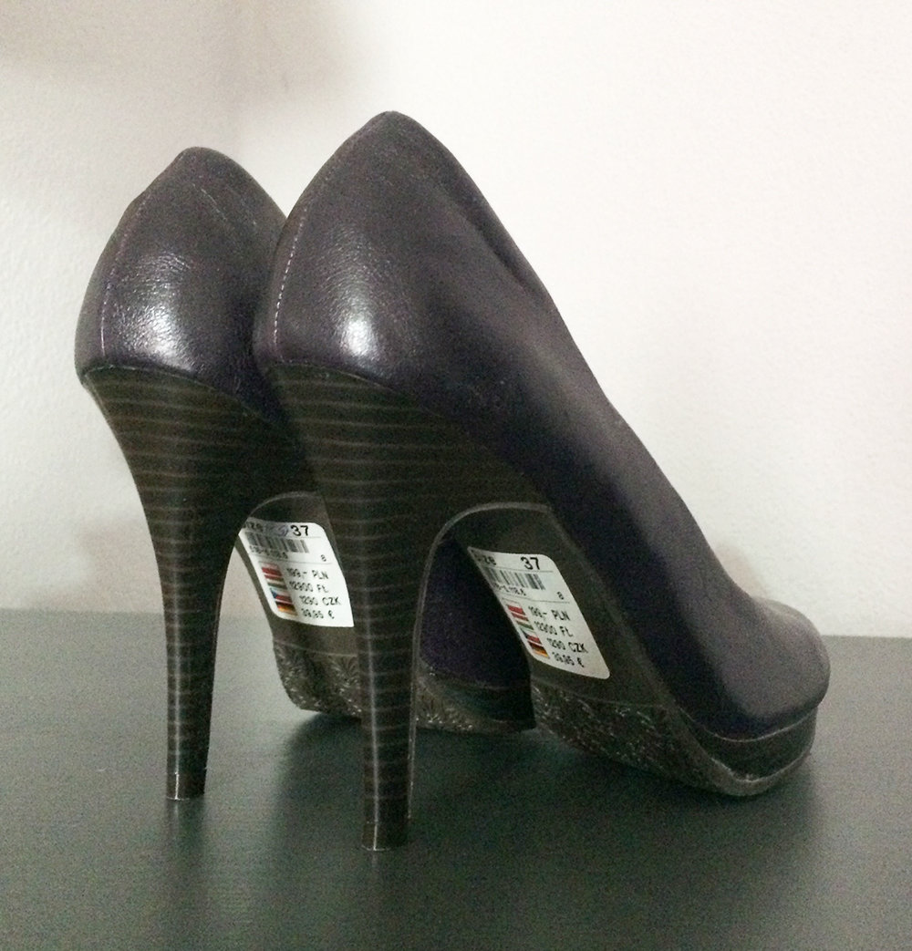 NEU Pumps Lila Aubergine Vintage-Look mit Holzabsatz 37 NP 39,90€