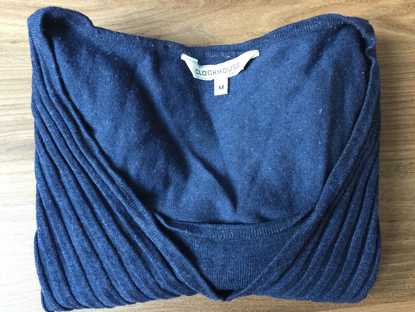 Ausgefallener, enganliegender Feinstrickpullover