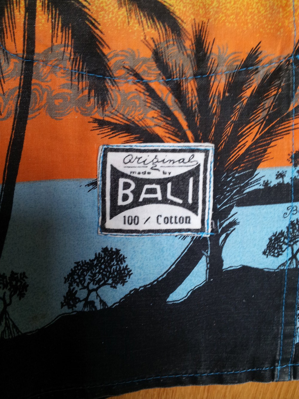 Shorts mit Palmen