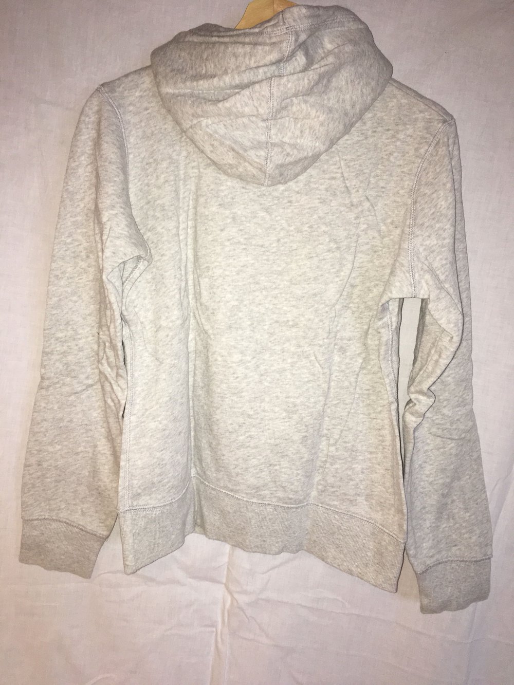 graumelierter Pullover