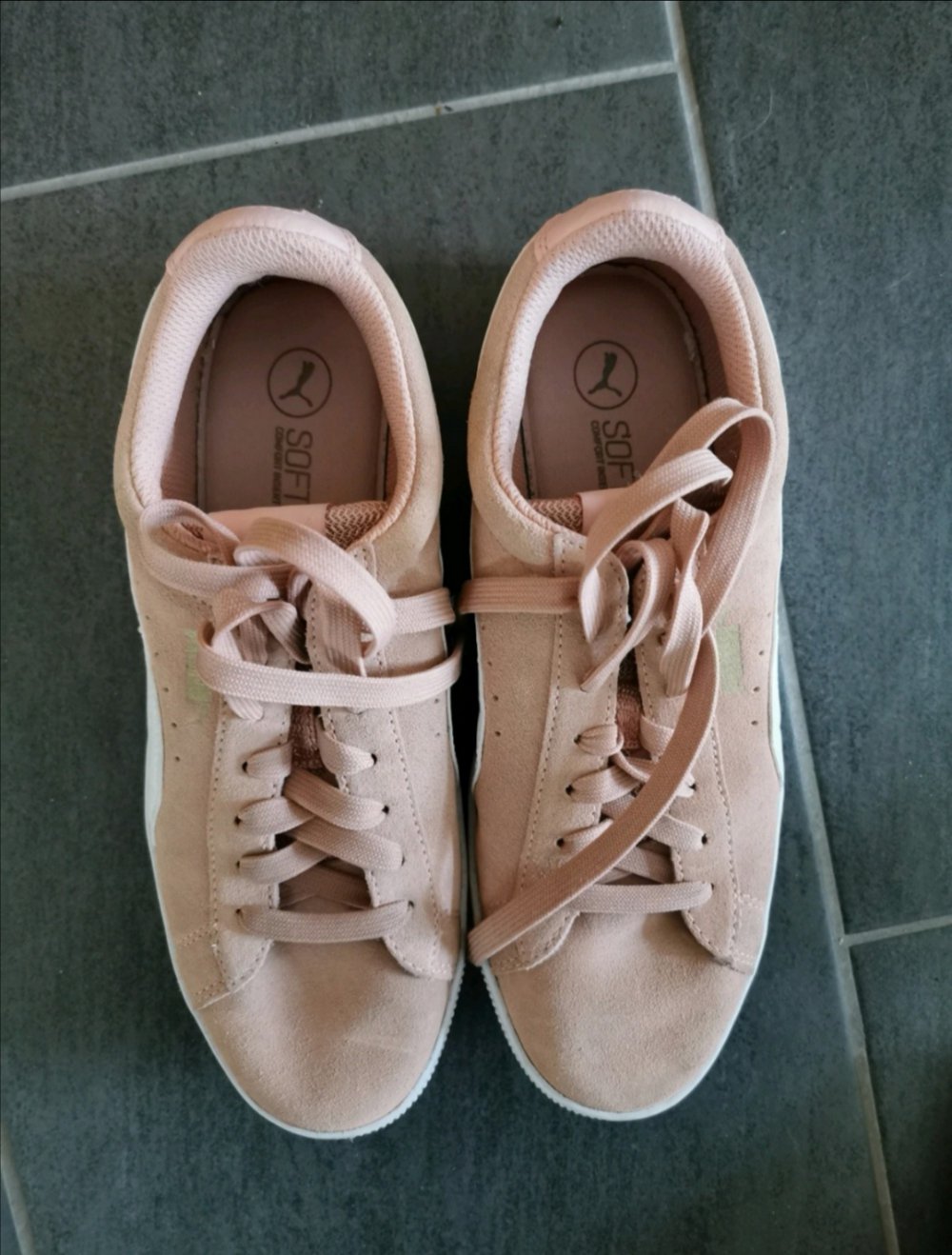 Neuwertige Puma sneaker 