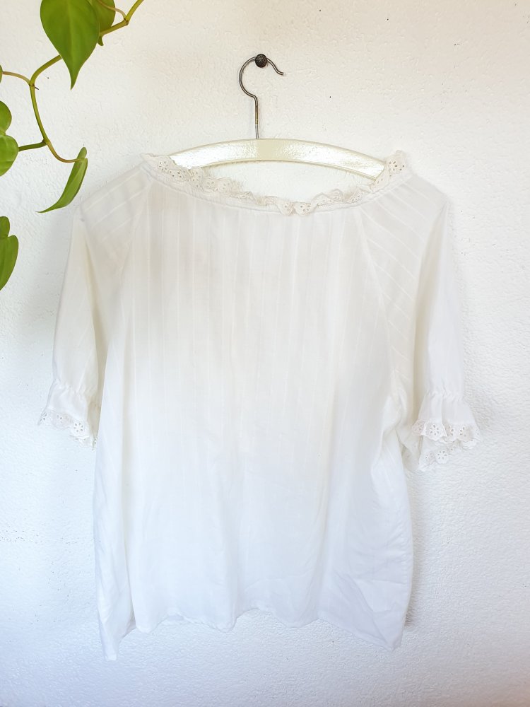 Weiße Vintage-Bluse mit Spitze ca. Größe M