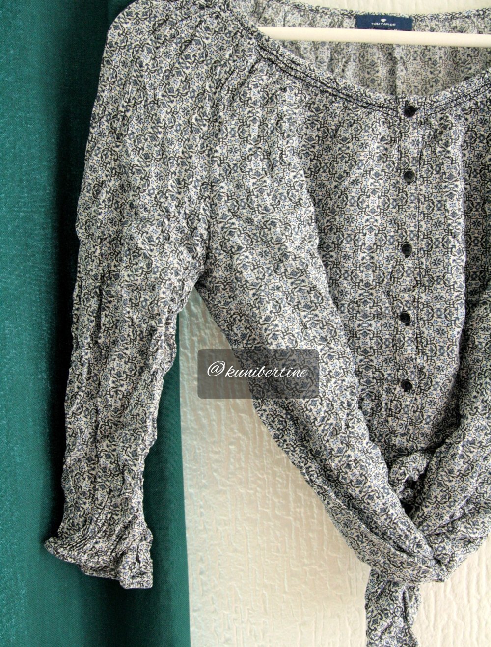 Viskose Bluse mit Millesfleures Muster