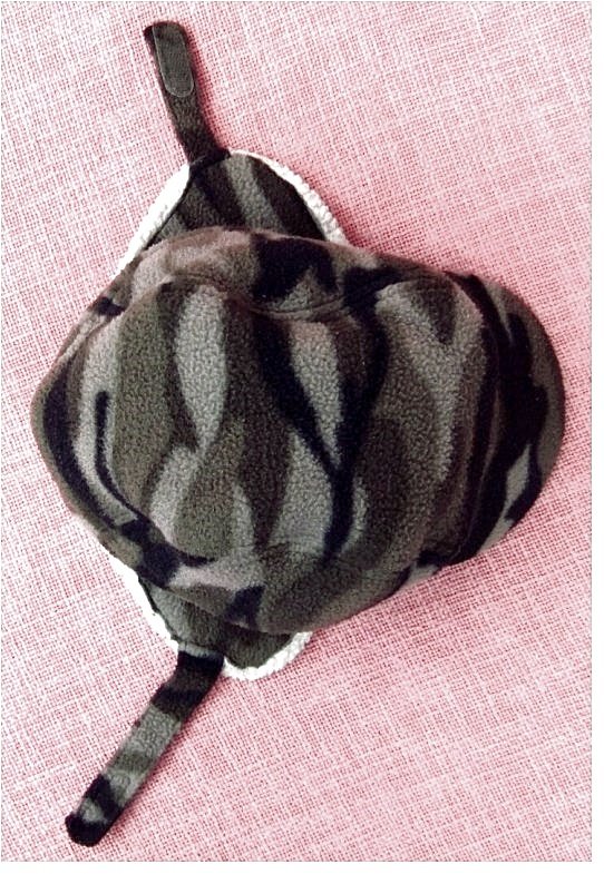 Baby Cap für ca. 18-24 Monate Alter - Khakia-Farbtöne