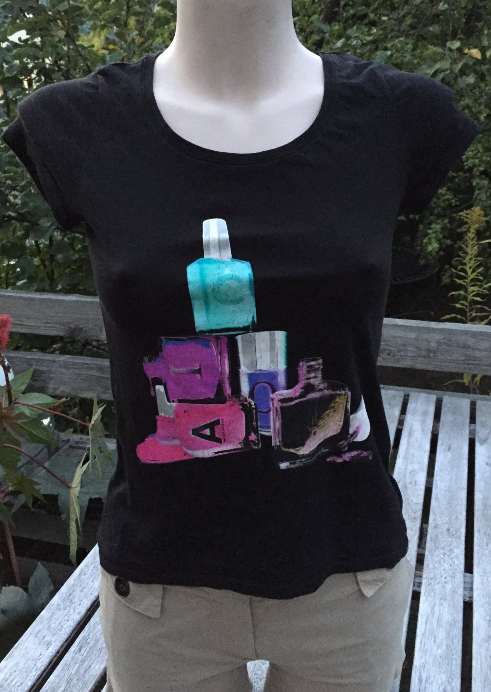 H&M T-Shirt NAGELLACK Motiv Gr. 34
