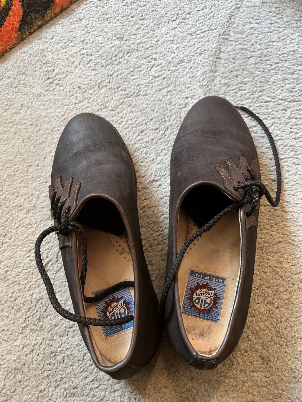Trachtenschuhe dunkelbraun Größe 38 von „Alptraum“ (made in Italy) – wenig getragen