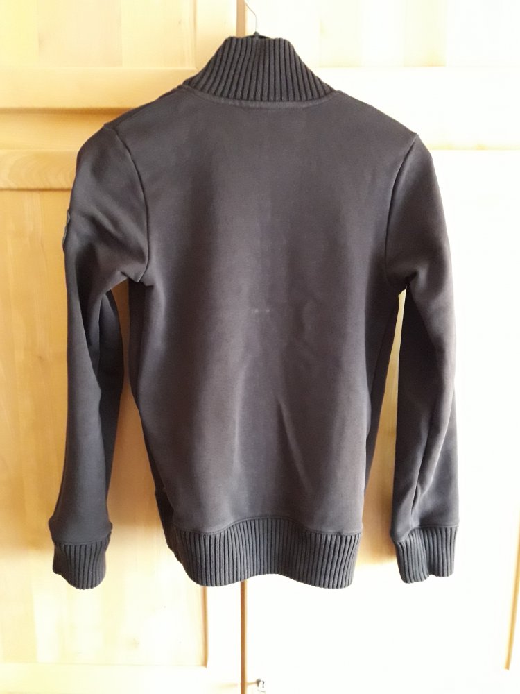 wunderschöne Sweatjacke in Gr. 36 von s. Oliver in dunkelbraun 