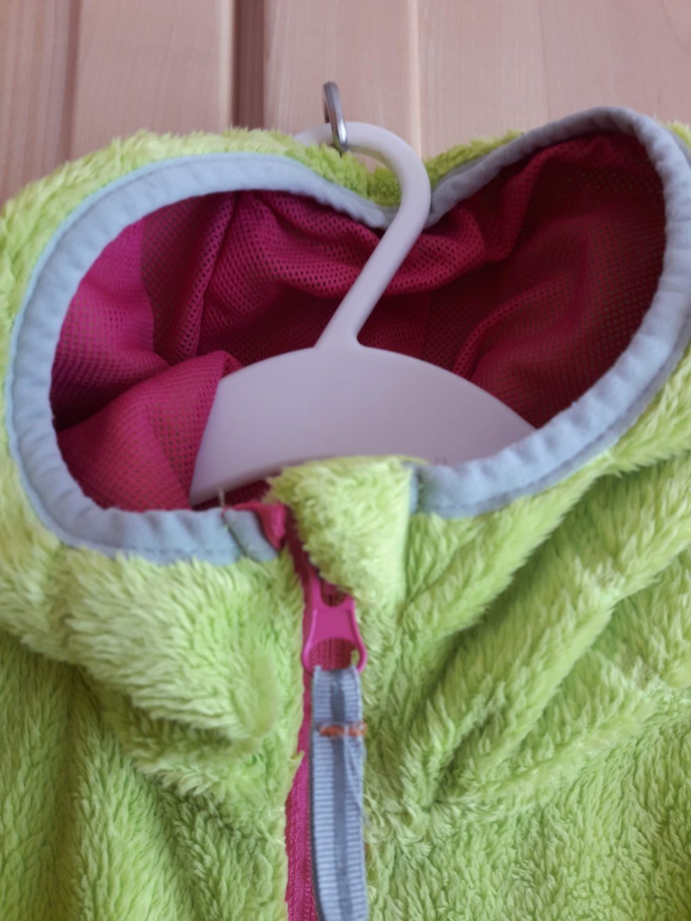 Neuwertige Kuscheljacke in Gr.116 von Regatta Great Outdoors
