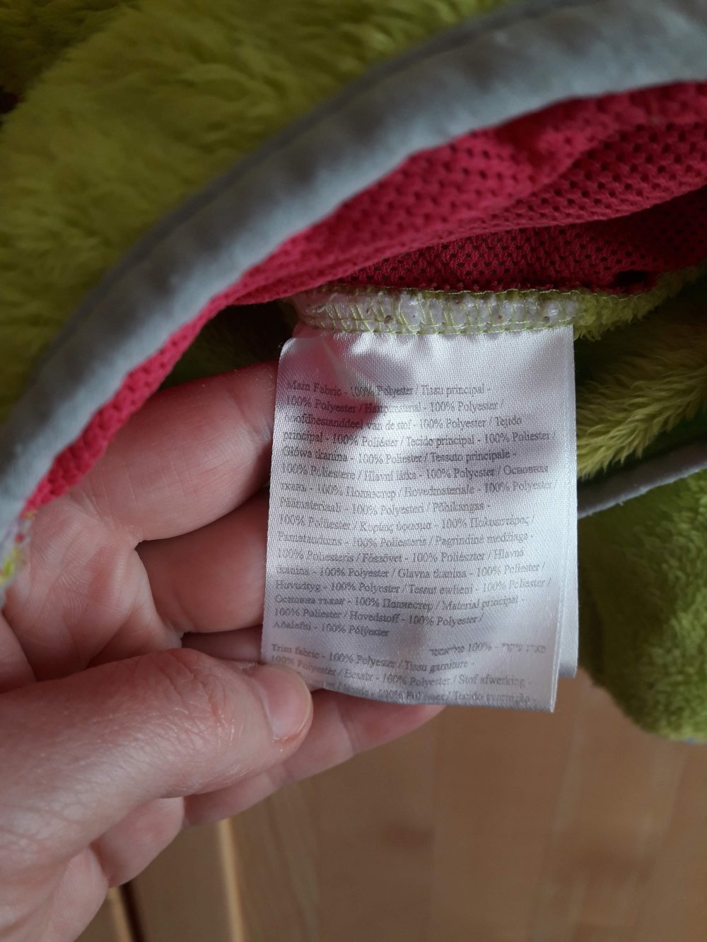 Neuwertige Kuscheljacke in Gr.116 von Regatta Great Outdoors