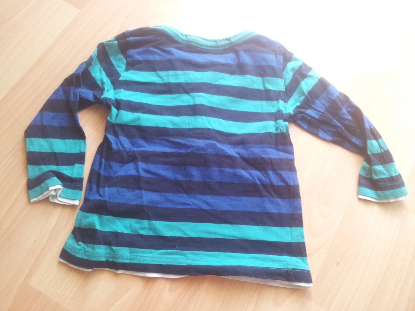 Pullover grün blau schwarz weiß Streifen Gr. 104