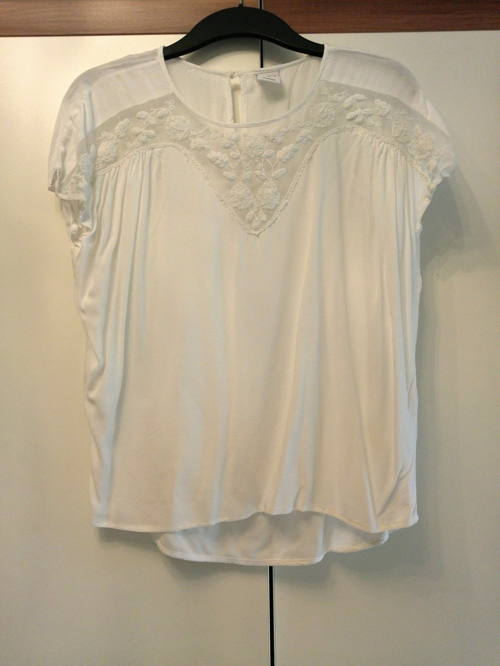 Weiße Bluse mit Spitze von Vero Moda