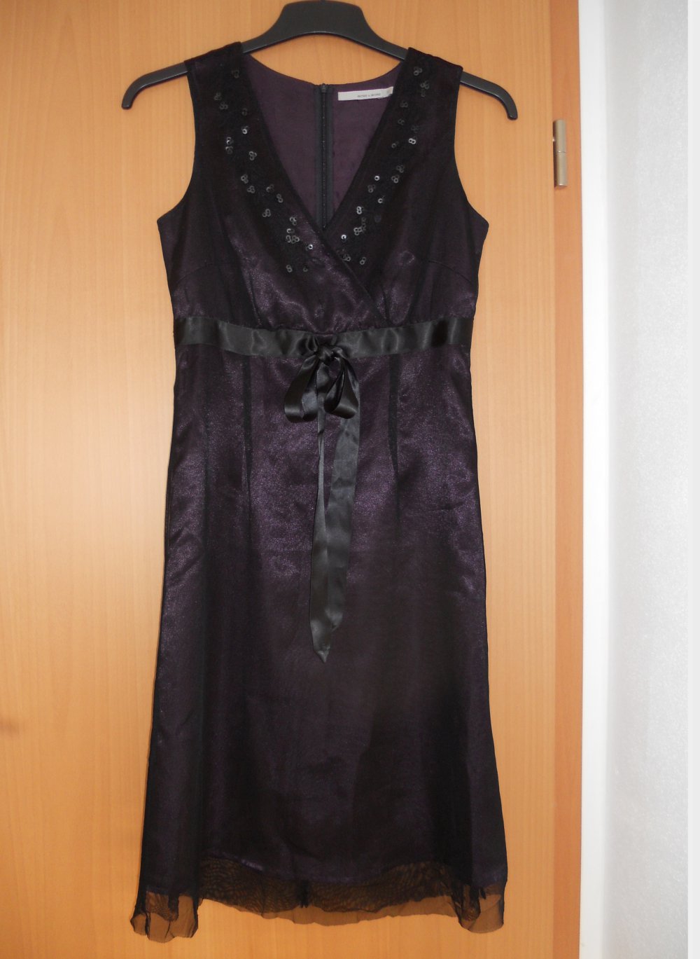 elegantes more&more Abendkleid lila/aubergine/schwarz Gr 36 festlich elegant Hochzeit Abschlussball Ball Abikleid Abifeier Absolventenfeier Abi Abschluss Cocktailkleid Spitze and