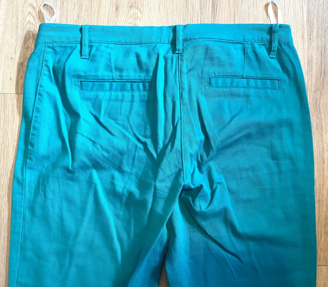 Damen Hose Stretch Umschlag Gr.42 in Grün von bpc NW