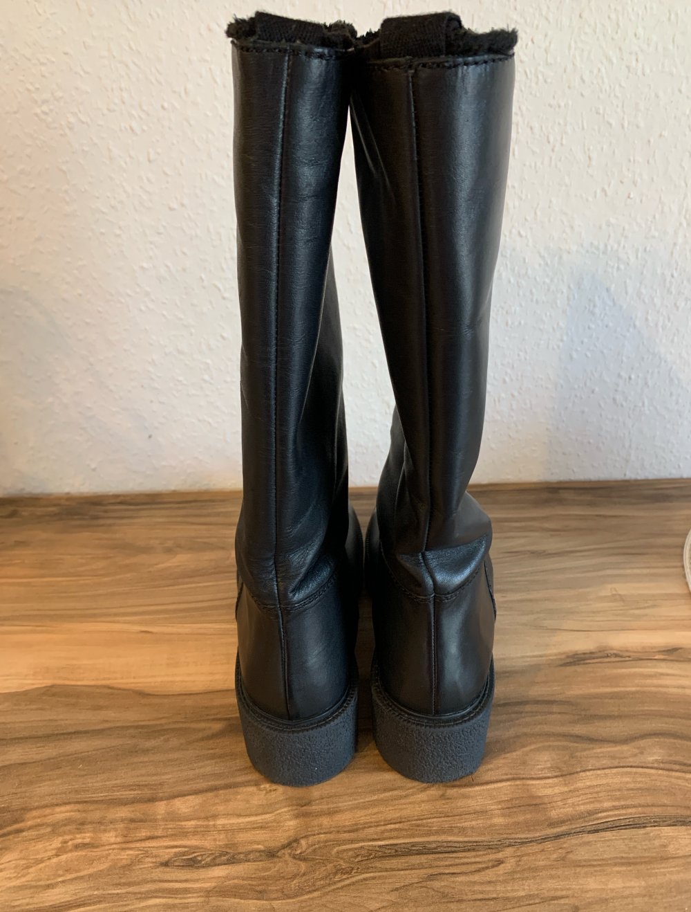 Gefütterte Lederstiefel schwarz
