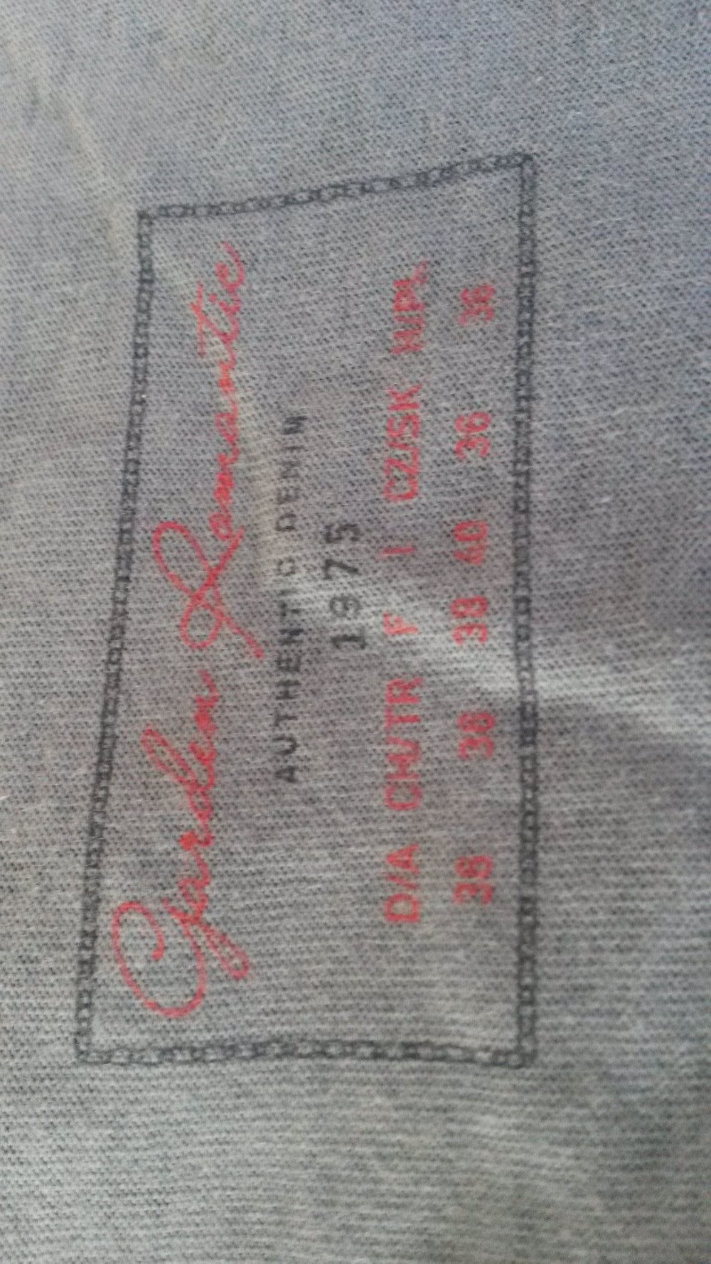Blumiges Shirt,