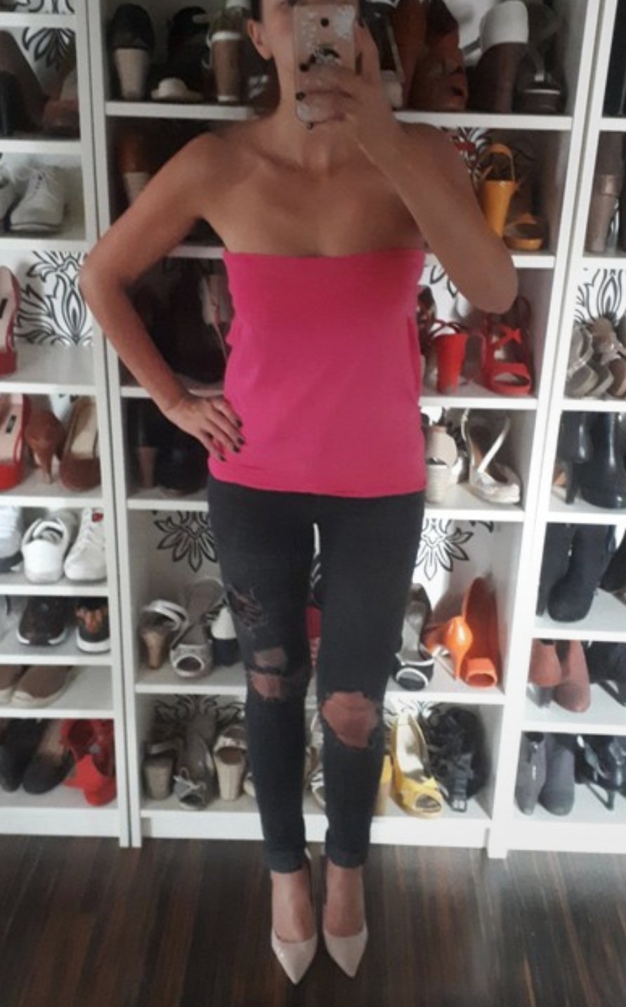schulterfreier Top in dem angesagten Pink