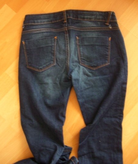 ZARA RÖHRENJEANS RÖHRENHOSE GR.36 DENIM SKINNY DARKBLUE WASCHUNGEN