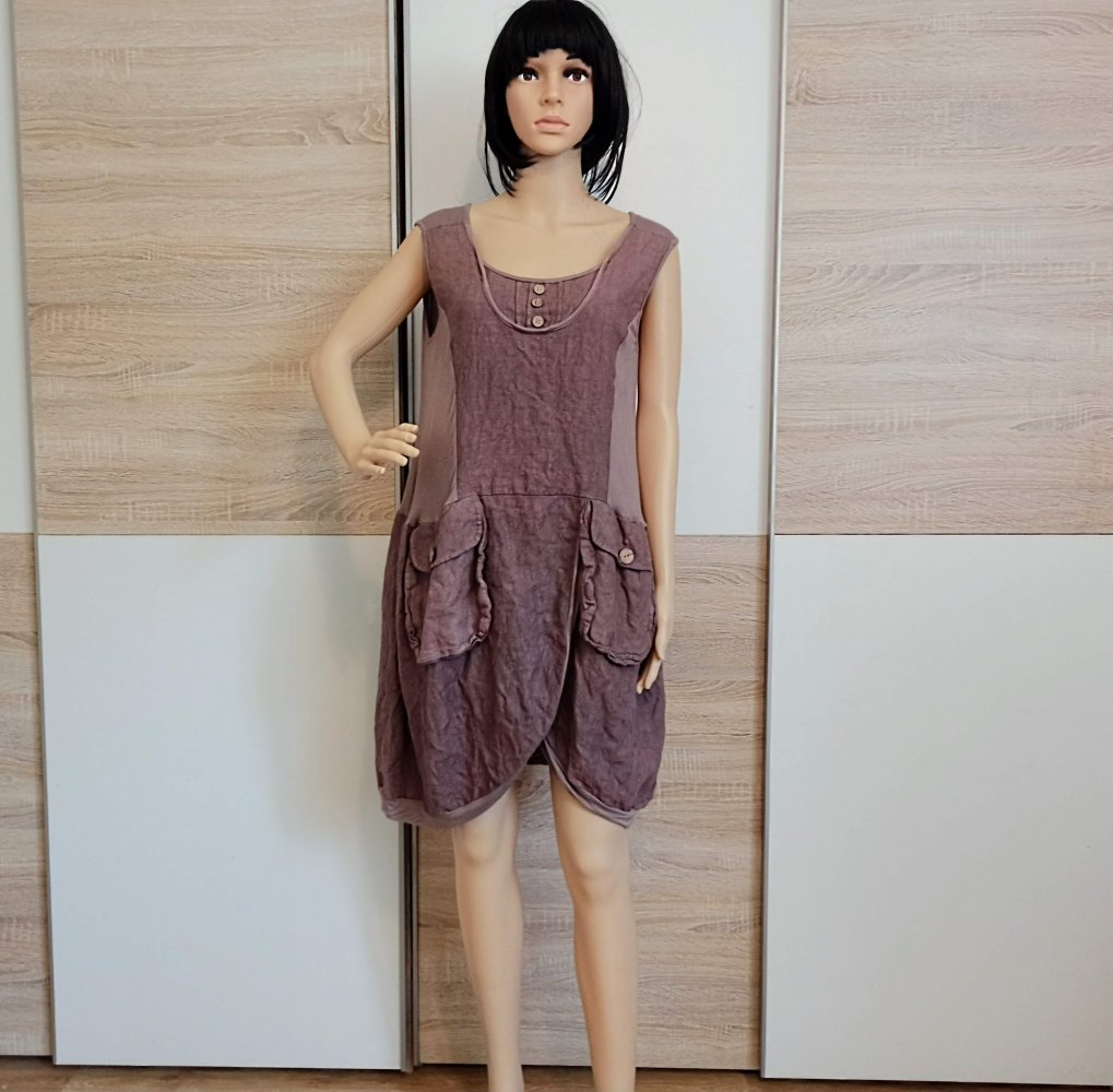 Schönes Kleid in Farbe Flieder/beige