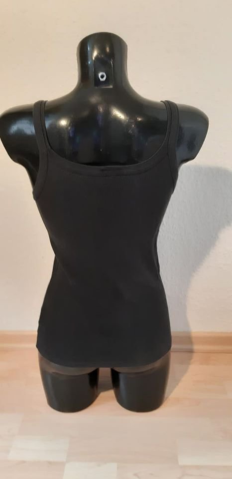 schwarzes Basic Trägershirt GR 38