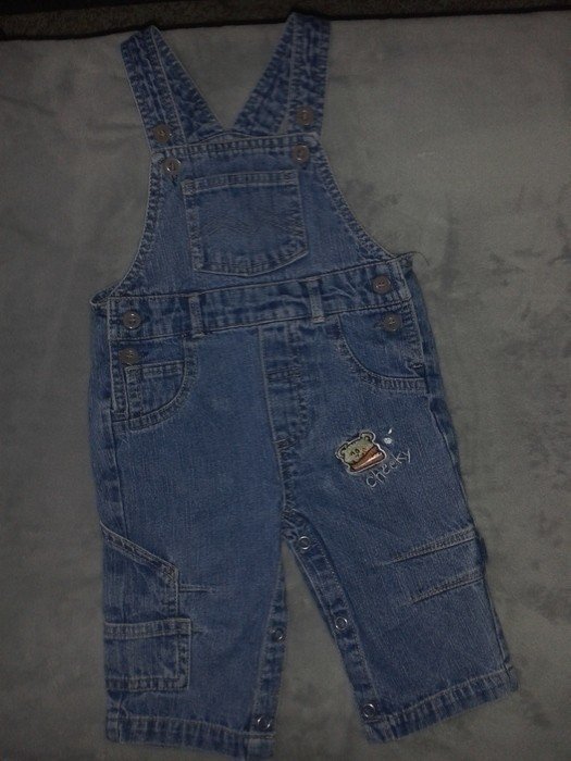 Sehr schöne Jeans - Latzhose Gr. 62 