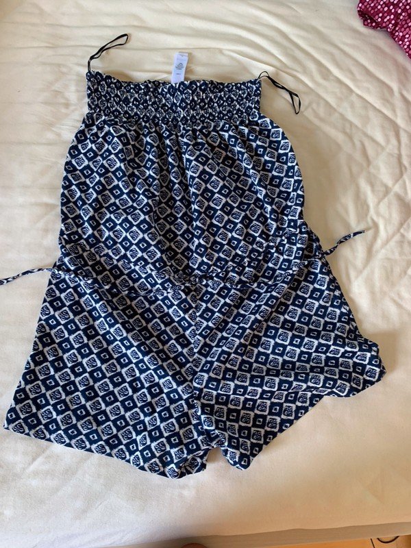 trägerloser Jumpsuit