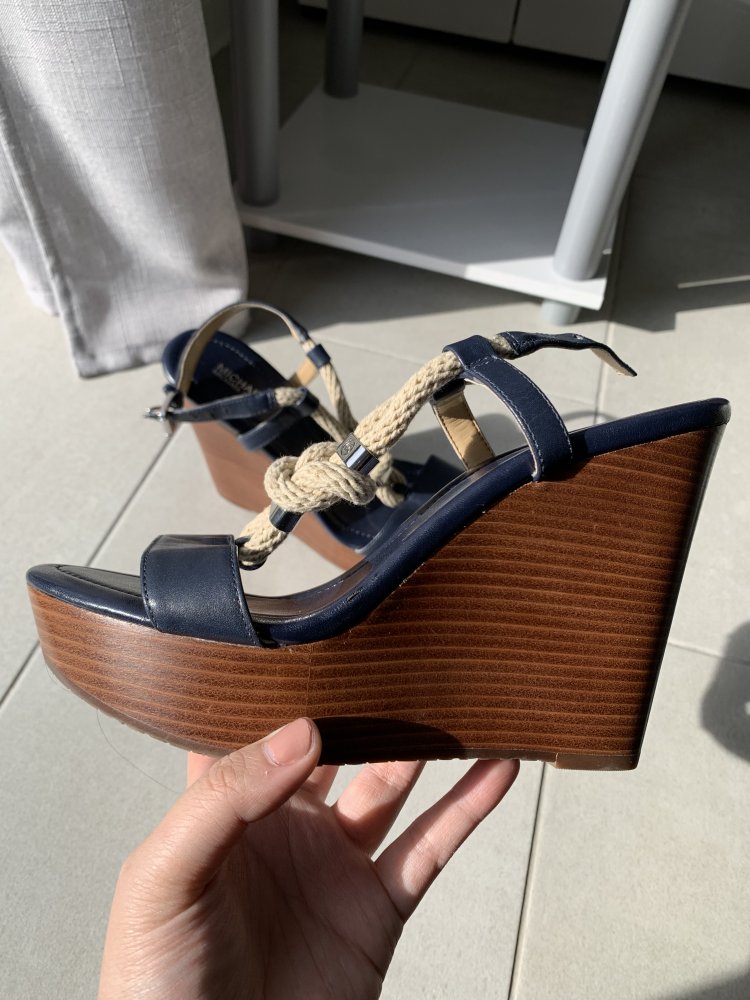 Keilsandalette Michael Kors - Größe 35 - Zustand: neu!