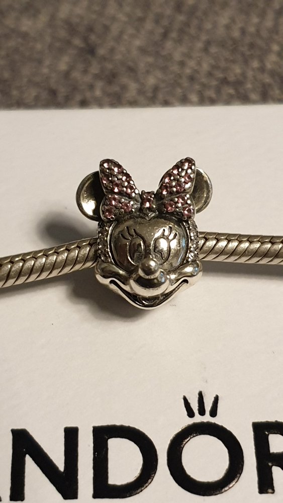 Pandora Disney Minnie Maus mit rosafarbener Pavé-Schleife Clip-Charm, NEUWERTIG
