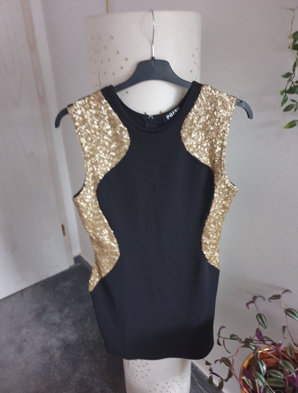 Kleid Gr 38 Mit Pailletten Gold schwarz schick eleganz
