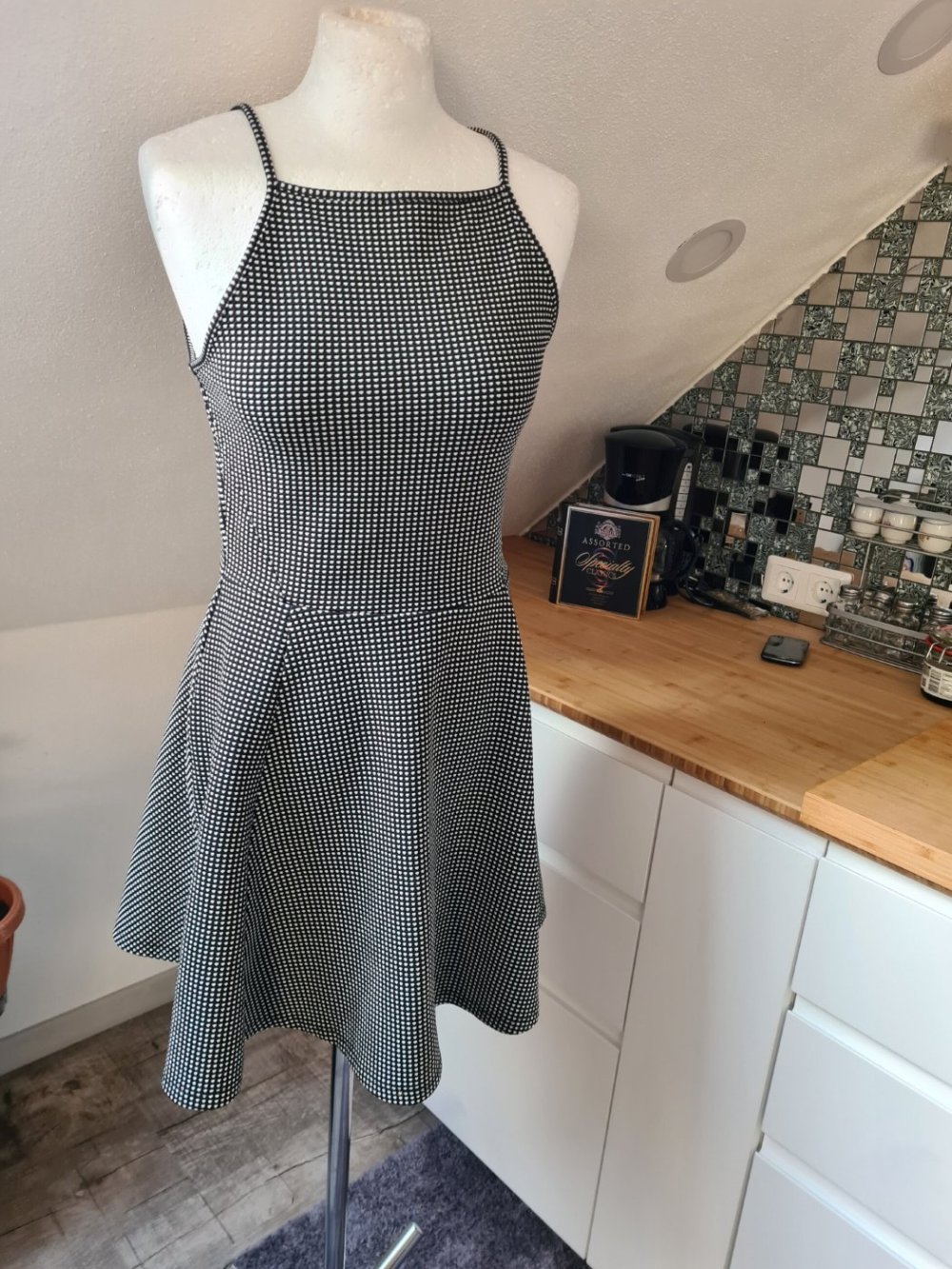 Minikleid KAro Gr. XS bügelfrei Skaterrock schwarz/weiß
