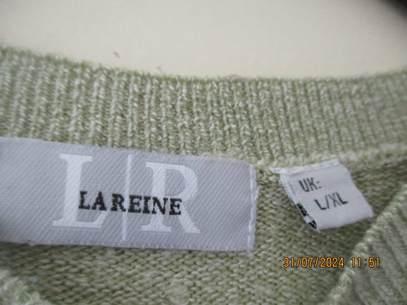 grüner Oversize- Pulli Größe 42/44