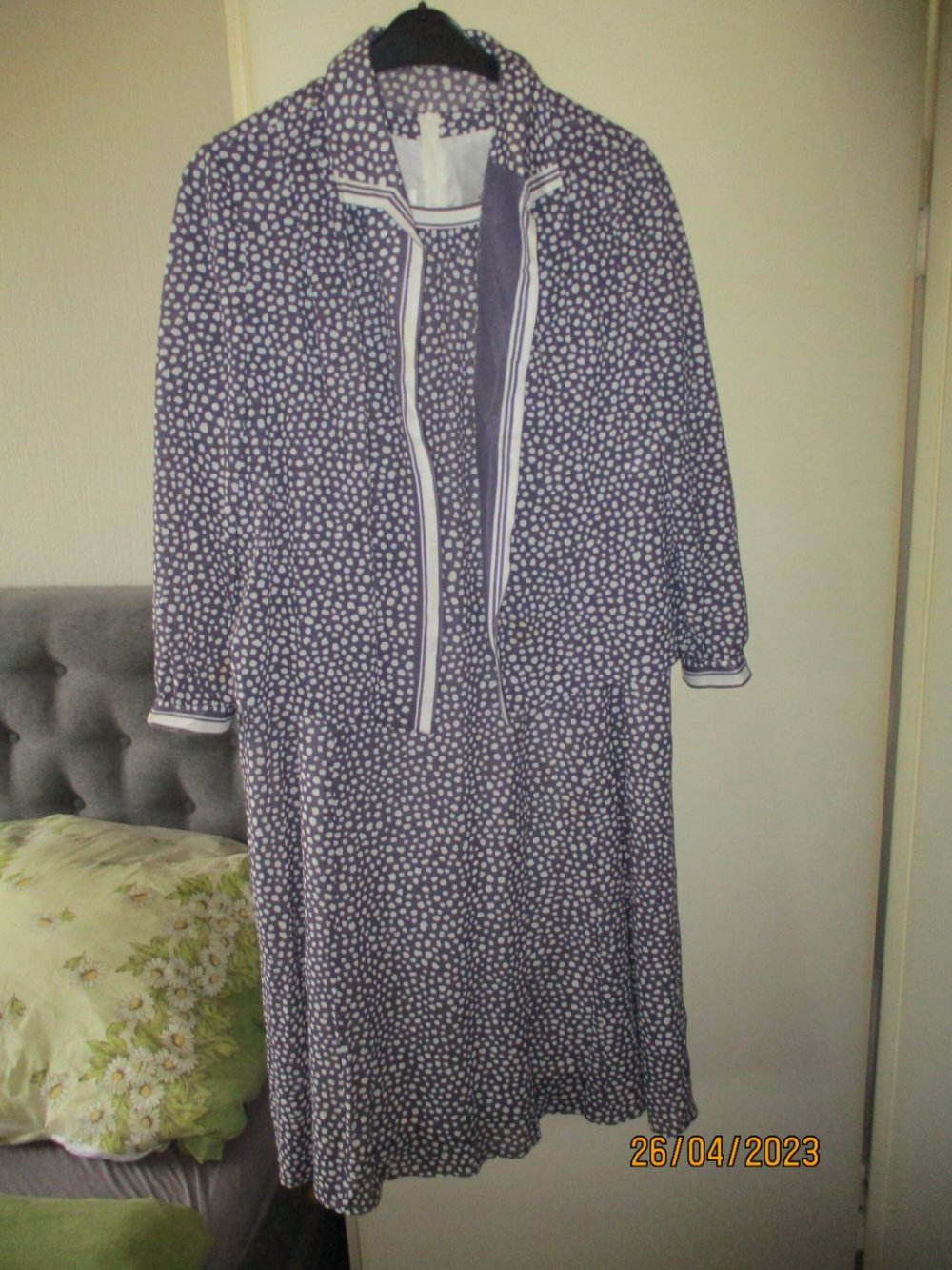 Vintage-Kleid mit passendem Jäckchen
