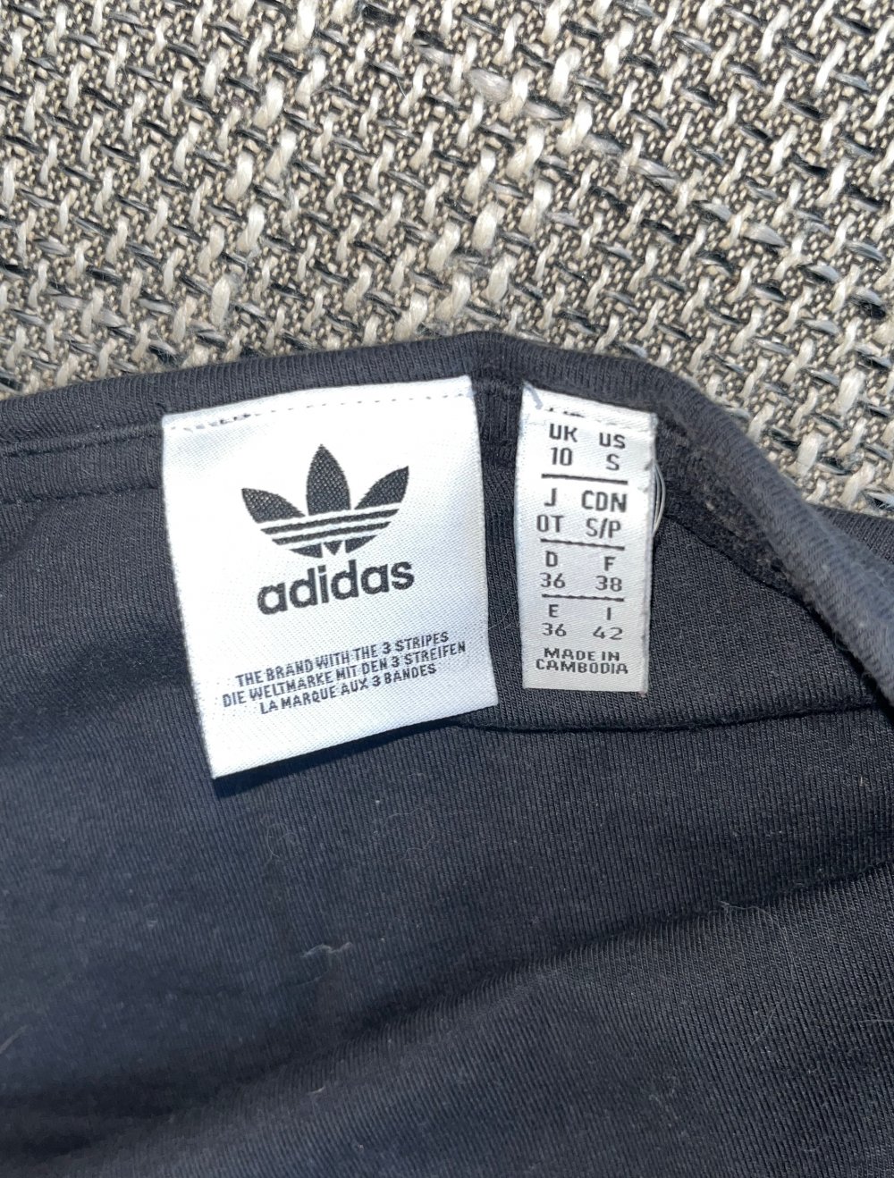 Bauchfreies Top Adidas S
