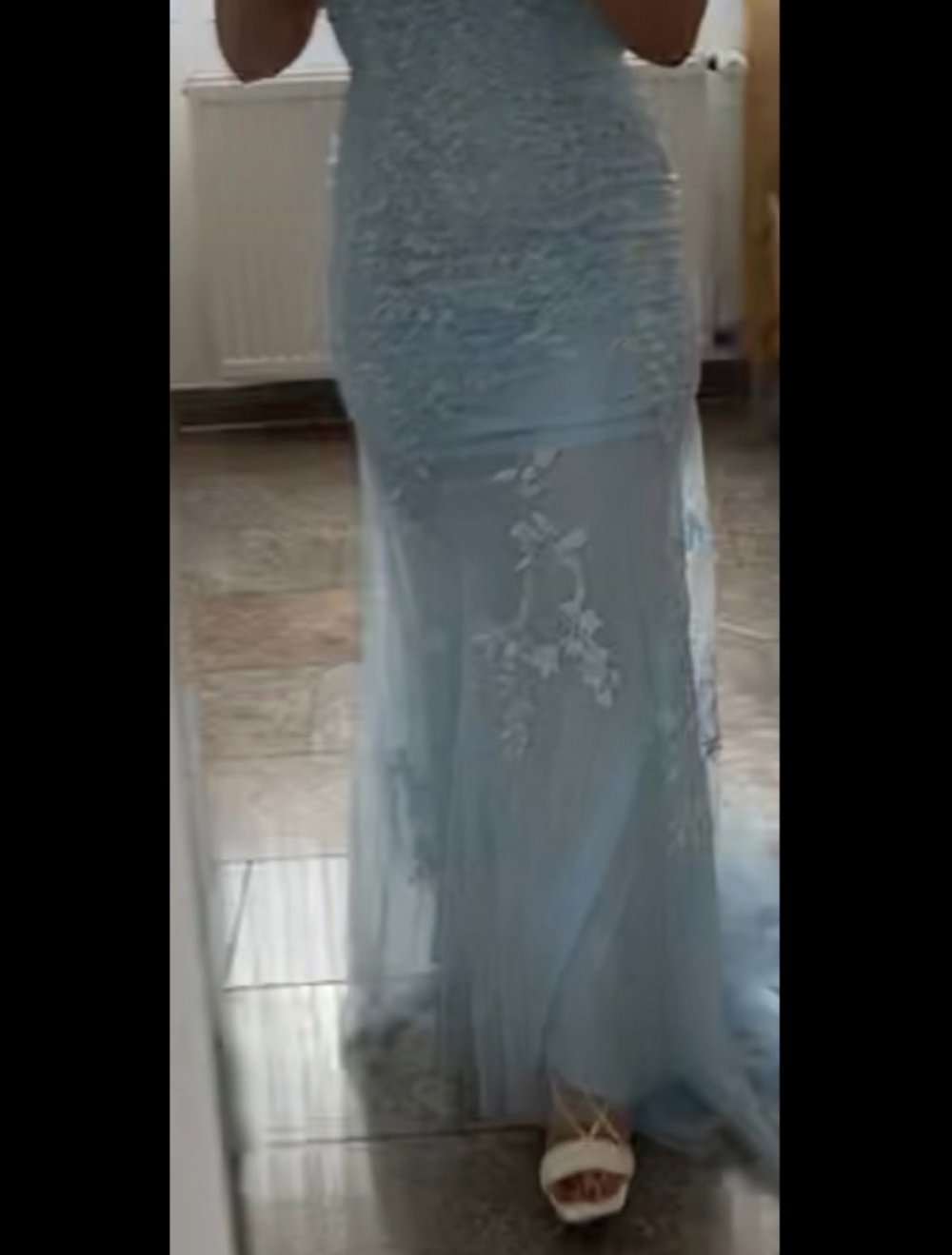 Babyblaues Abendkleid